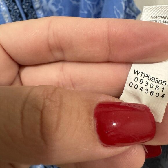 J Jill Women’s Blue Scoop Neck Floral Button Front Sleeveless Split Hem Blouse L - Picture 8 of 9